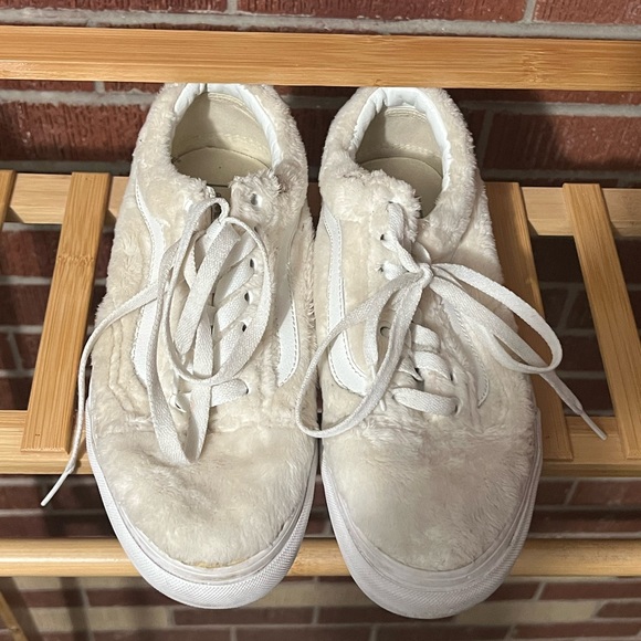 Cream colored fuzzy Vans! - Picture 6 of 10